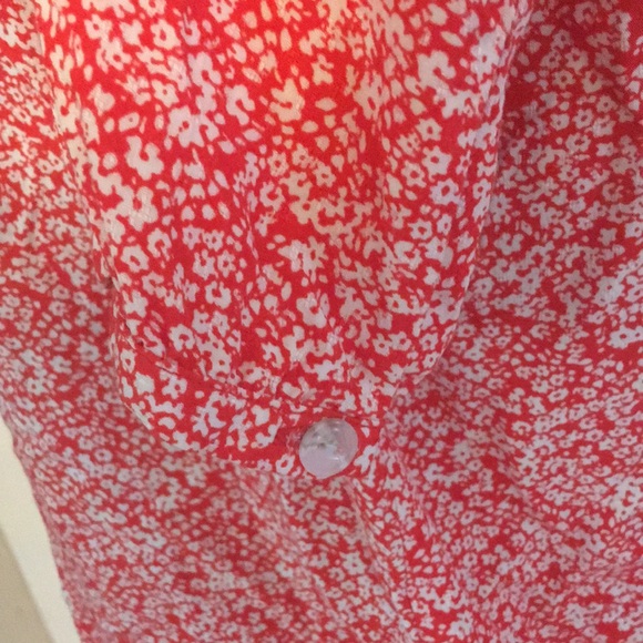 Universal Thread Button Down - Picture 5 of 8